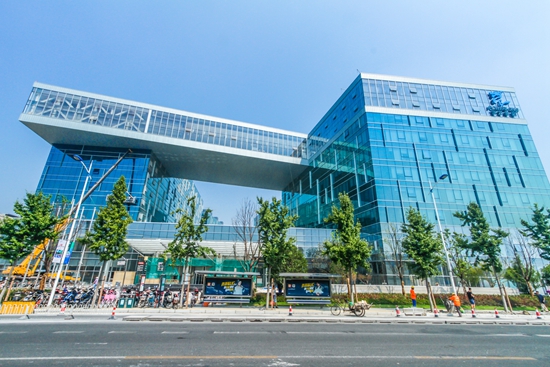 七宝宝龙城，部分采用远大住工装配式建筑施工工艺完成。